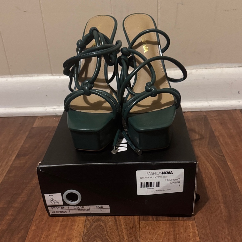 Fashion Nova Hunter Green Strappy Heels